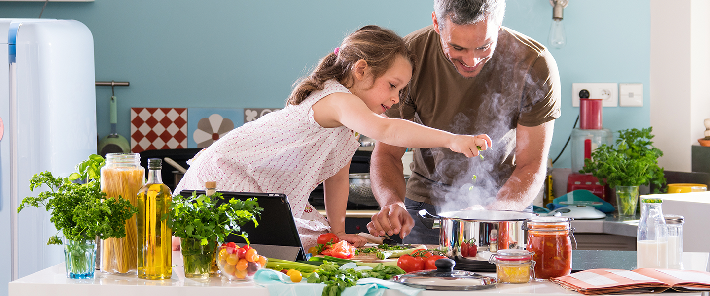 Clear Cooking Smells With A Stunning Feature Kitchen Extractor